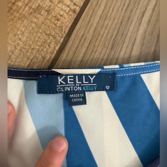 Kelly by clinton kelly blue and white stripe scarf stripe style NWT - Picture 6 of 8